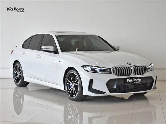 BMW 320i 2.0 16V TURBO FLEX M SPORT AUTOMÁTICO BMW 320i 2.0 16V TURBO FLEX M SPORT AUTOMÁTICO